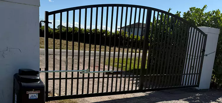 Driveway Fence Repair McHenry